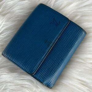 Authentic Louis Vuitton Blue Epi Leather bifold wallet
